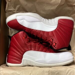 Jordan Athletic Shoes Red and White